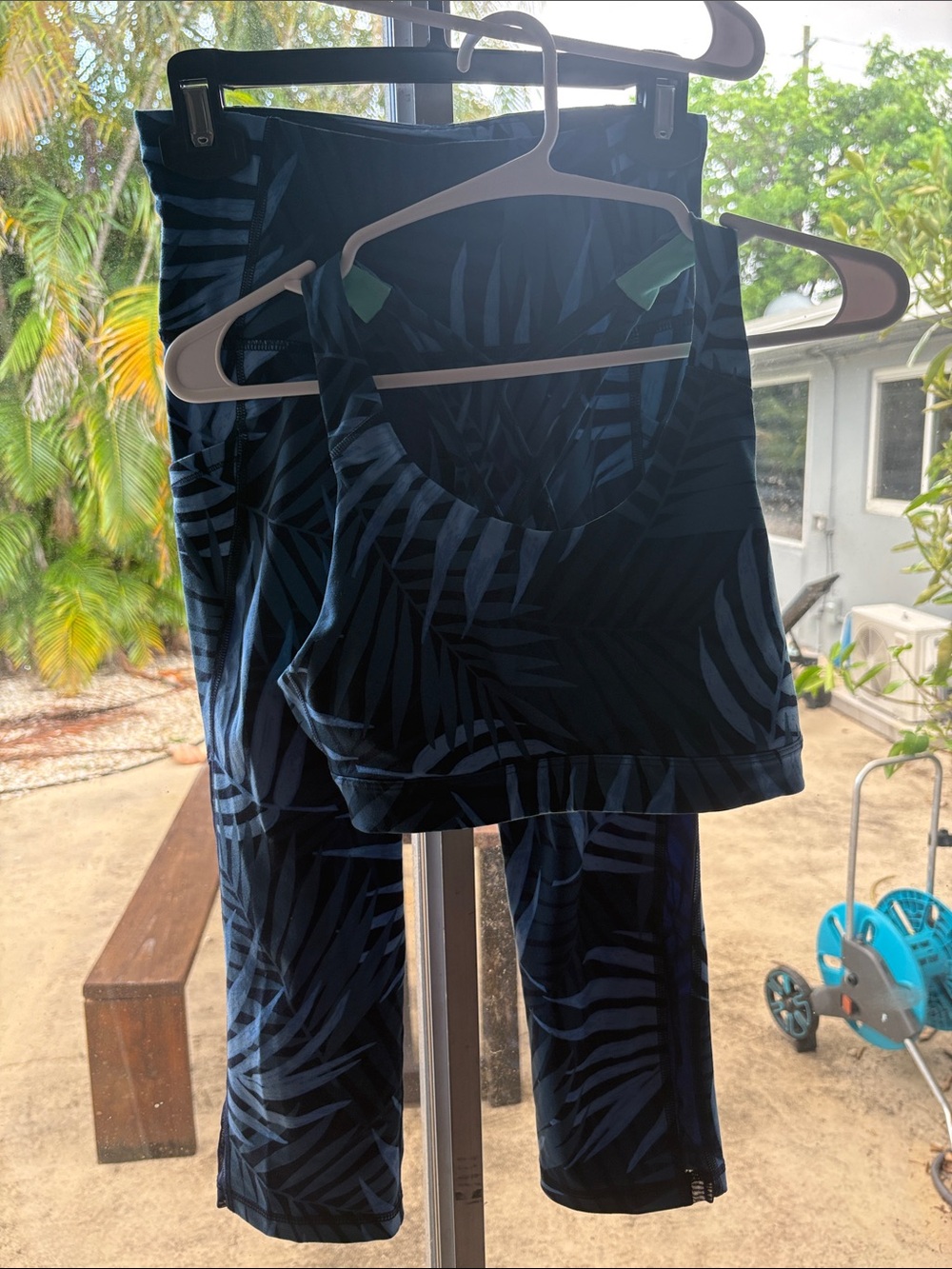 Navy Blue Tropical Print Active Set - Crop Top & Leggings